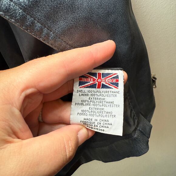 Miss London Women's Faux Leather Zip Hoodie Vest Dark Gray Size Large - Picture 6 of 9